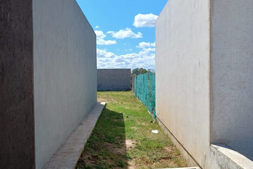 WhatsApp Image 2025-11-11 at 10.32.02 (1)